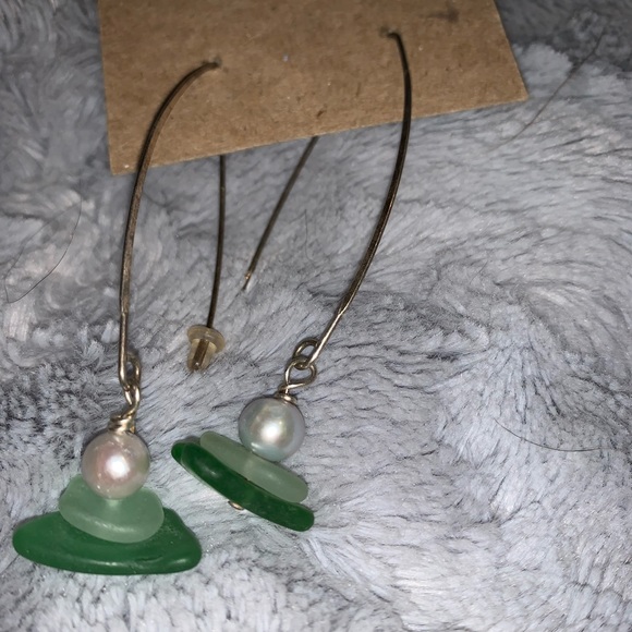 Drop earrings and stone bracelet - Picture 2 of 7